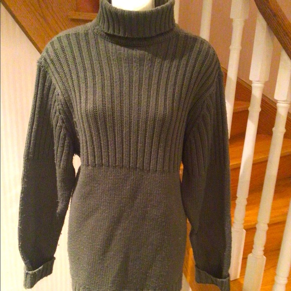 🛍3 for $30🛍Olive green ribbed knit turtleneck pullover style sweater - Picture 2 of 5
